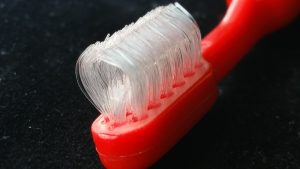 How to Choose the Right Toothbrush Bristles for Your Teeth?